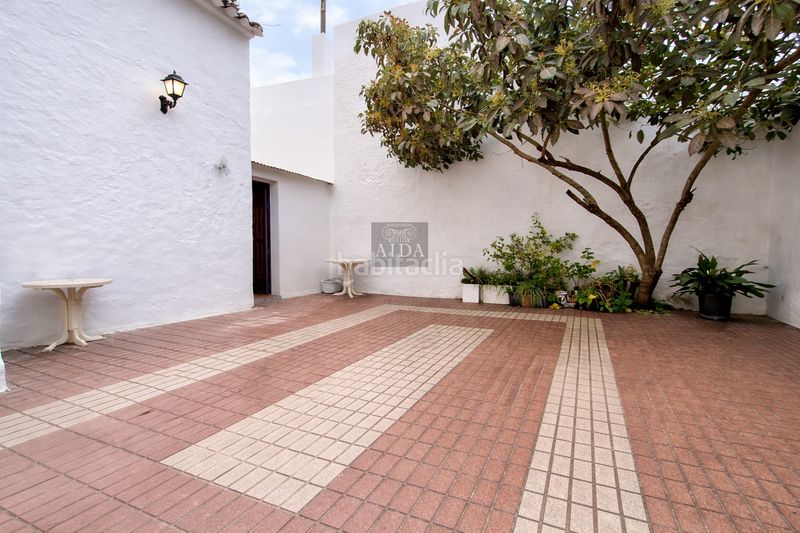 Foto 7c82157f-ca5a-4e25-acdc-02c7efc144a2. Casa a Centro Estepona