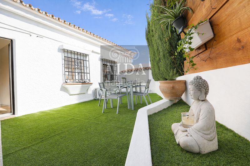 Foto 5fb3a39c-6b83-4cfa-9d9a-e0309151e501. Casa con parcheggio piscina in San Pedro de Alcántara Pueblo Marbella