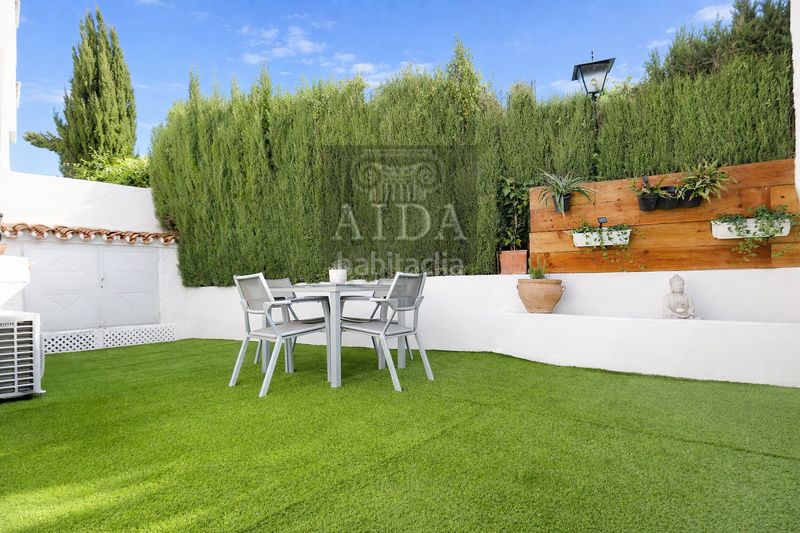 Foto 6755a0e4-617a-434f-9186-69d90521ba3c. Casa con parcheggio piscina in San Pedro de Alcántara Pueblo Marbella