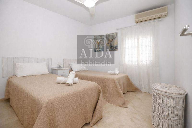 Foto c73524be-3cc9-4196-97b4-c4c76c821f2f. Casa con parcheggio piscina in San Pedro de Alcántara Pueblo Marbella