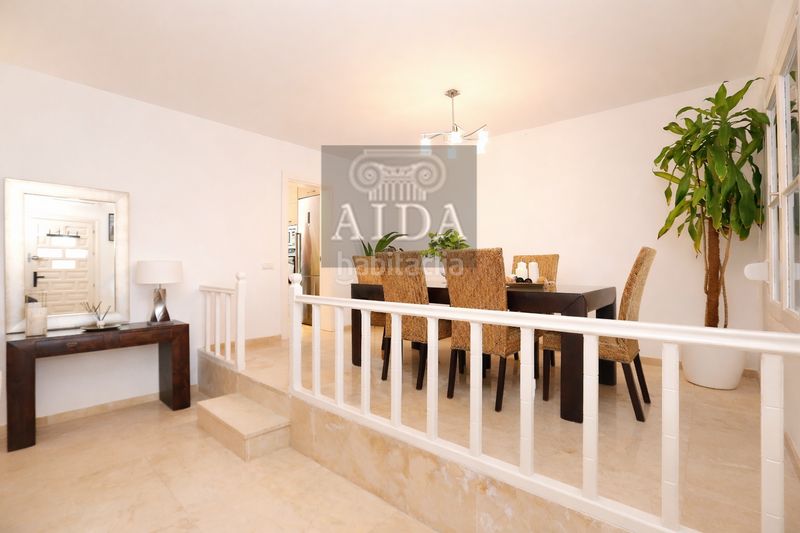 Foto fc68644c-4130-431b-99c4-dd02b7ed903b. Casa con parcheggio piscina in San Pedro de Alcántara Pueblo Marbella