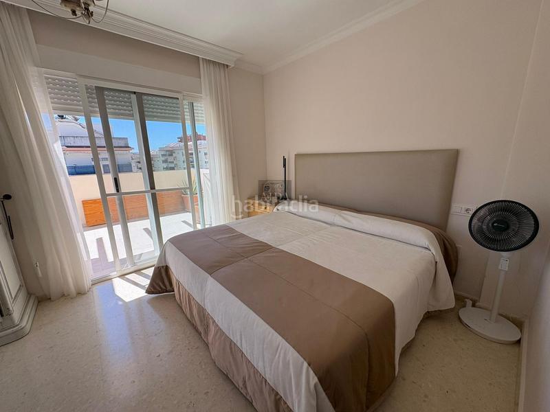 Foto 21b8e340-a827-4c5f-84cf-50db71c79d14. Flat with parking pool in Centro Estepona