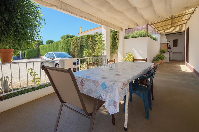 Foto 6cd049f7-386e-4441-839c-8424ae27688b. Chalet con parcheggio piscina in El Velerín Estepona