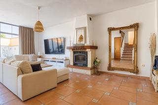 Haus in Zona Calvario. Esteponacasa