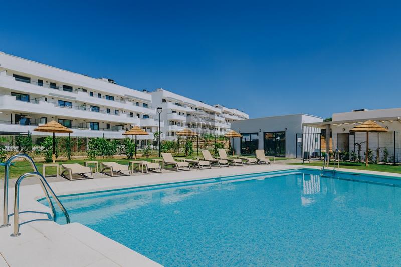 Foto 4fd74f5e-101b-45ab-b6e5-80f981f2749e. Rent flat with parking pool in La Concha - Resina Golf Estepona