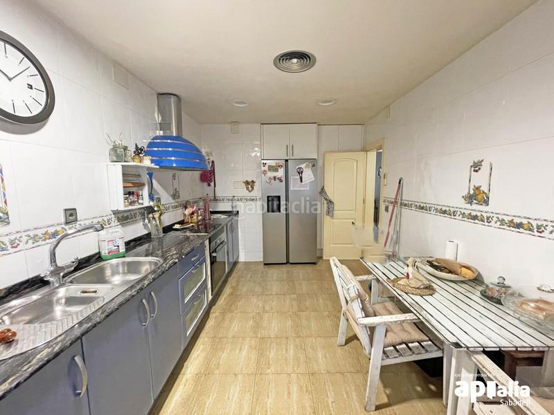 Foto 881cce46-a78f-46c7-9e06-18723e20d857. Casa a schiera con parcheggio in Ca n'Oriac Sabadell