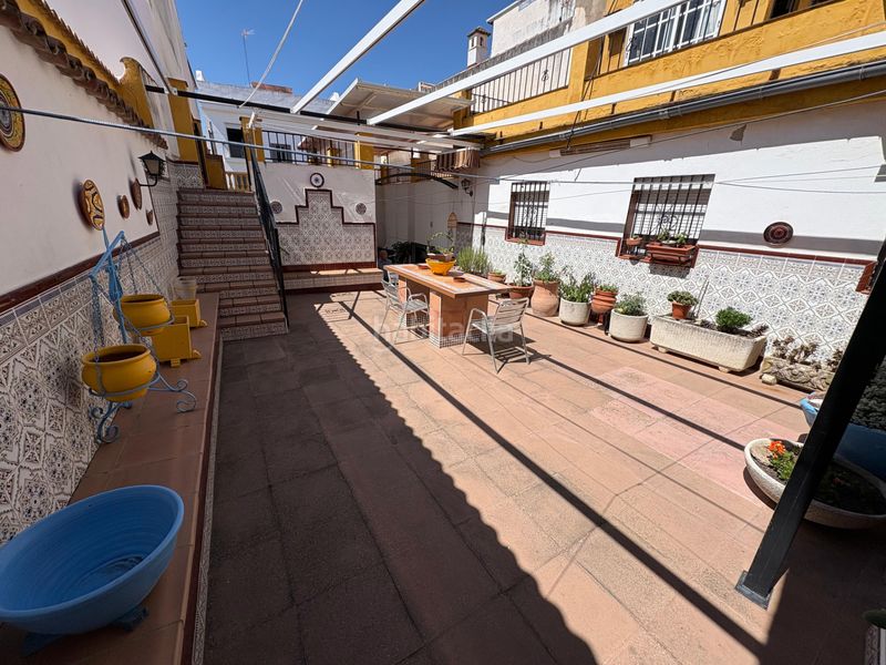 Foto 0875ef22-7686-4e20-bef8-429d1f1fbd89. Casa adossada amb xemeneia a El Brillante -El Naranjo - El Tablero Córdoba