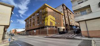 Local commercial  Pintor juan gris. Gran local cerca de avenida andalucía