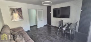 Appartamento  Calle fernando de herrera. Fantástico piso con ascensor en arrayanes linares