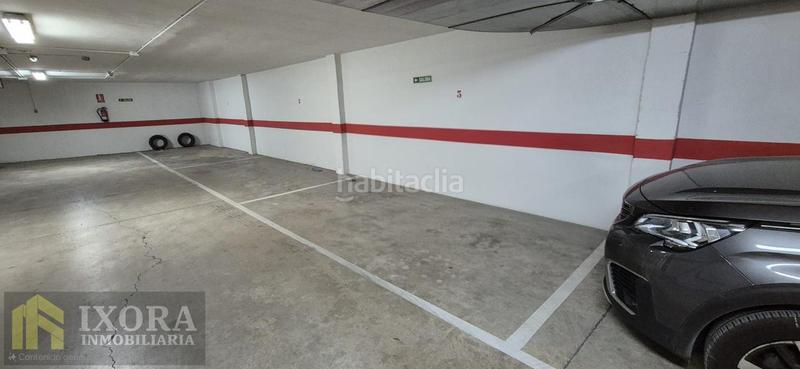 Foto 99c55ab6-f401-4209-bfd2-d5ac22207c03. Parking coche se vende plaza de garaje cerca de calle tetuan en Linares