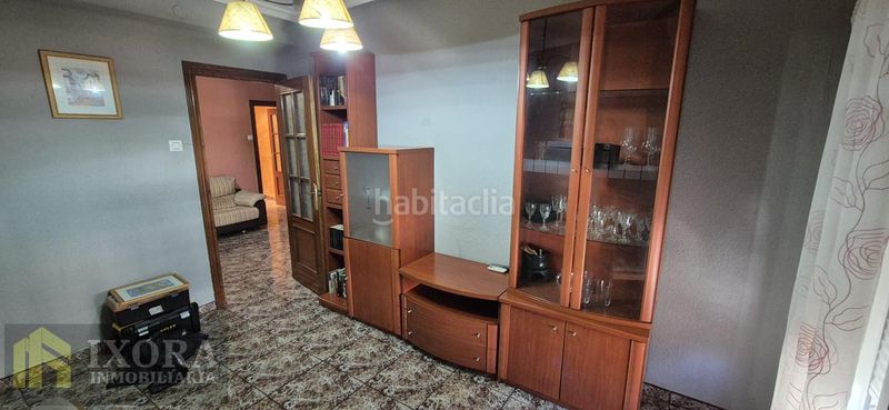 Foto 986dfe0b-7b69-4101-8aeb-be58214e55f9. Pis a Linarejos Linares