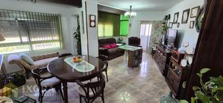 Appartement  Tetuán. Piso céntrico con plaza de garaje en linares