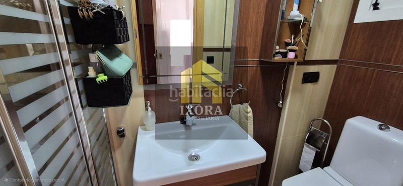 Foto 75237bfd-9c68-4859-93c9-aa6f64d0708d. House with parking in Zona Hospital Linares