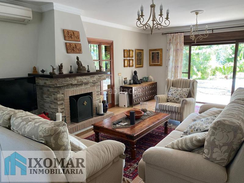 Foto 3fa9976c-6091-4474-aa21-97bdc70e53f9. Masía magnífico chalet con 8000m2 de terreno con piscina en Estepona