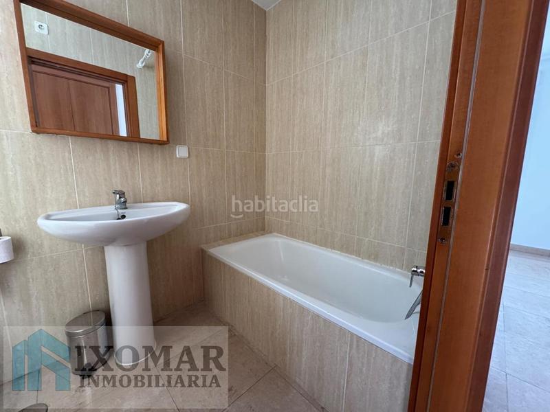 Foto 79b77b22-9fbf-4fb6-a290-94aecb985555. Pis a Manilva pueblo Manilva