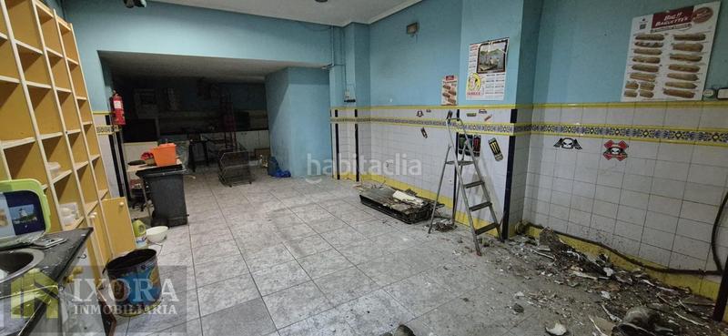 Foto 7dcee6ef-20a8-407e-87f4-573a46e729f2. Local comercial gran local en venta en paseo de Linarejos en Linares