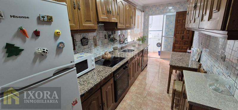Foto bfa885ad-5388-4269-818c-32747fd9b01c. Piso gran piso en calle julio burell en Linarejos Linares