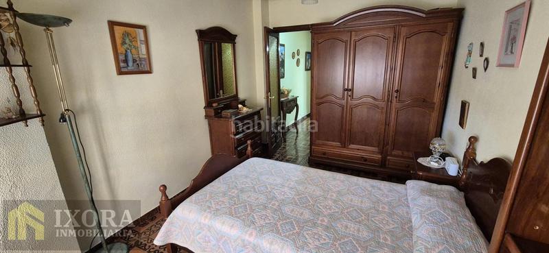 Foto e9088558-ca28-4e8b-81b8-543bac2fb0ed. Piso gran piso en calle julio burell en Linarejos Linares