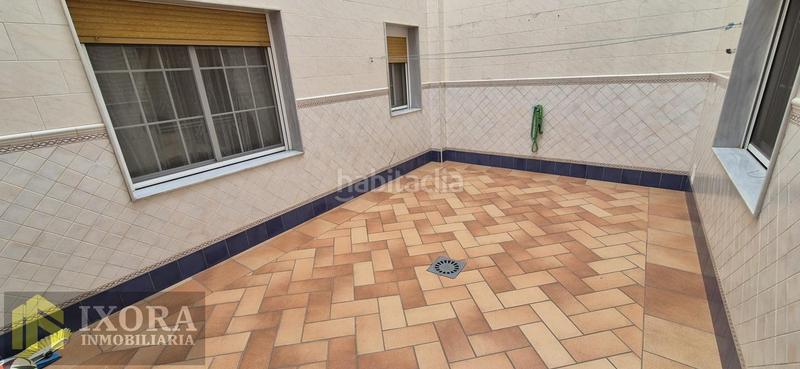Foto 0ec837d5-b8fe-4341-b51d-3803f1f650b5. Piano terra con parcheggio in Arrayanes Linares