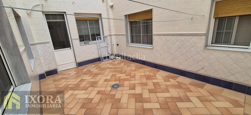 Foto 100bb954-eacd-45f4-be35-20b68db69be7. Piano terra con parcheggio in Arrayanes Linares