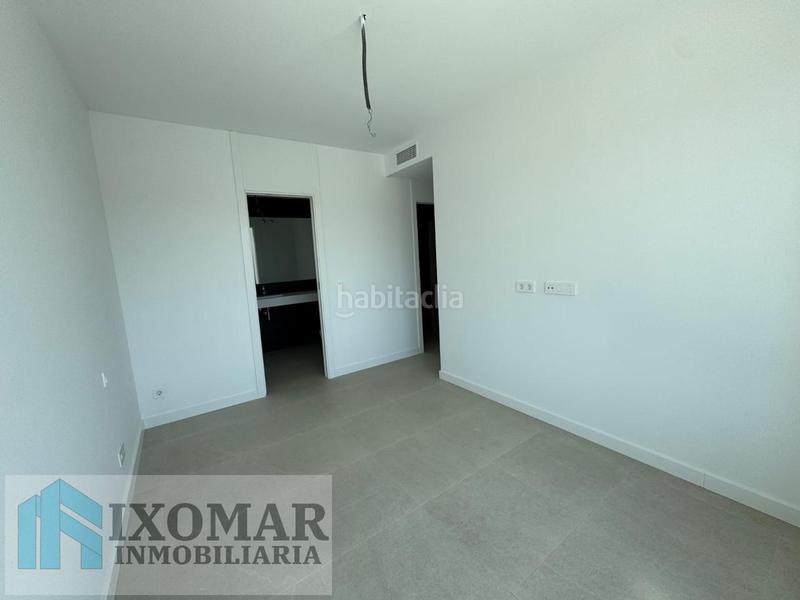 Foto 5f876b39-63ed-4c1b-9232-c4077e90d613. Casa villa de diseño en Parque Central Estepona