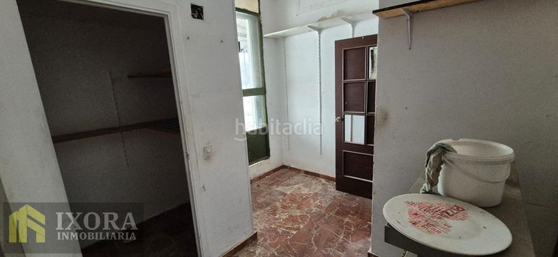 Foto 106265d0-1cfa-446f-ab94-743993c3e396. Local comercial a Centro ciudad Linares