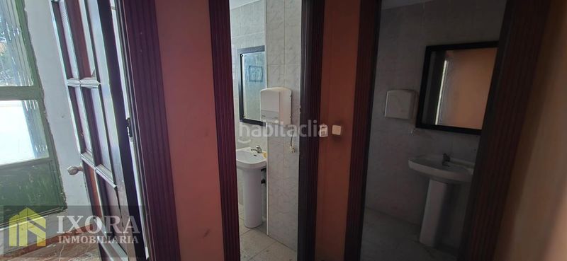 Foto 4c7497f9-00d0-46c3-bb71-bb8b1e75a854. Local comercial a Centro ciudad Linares