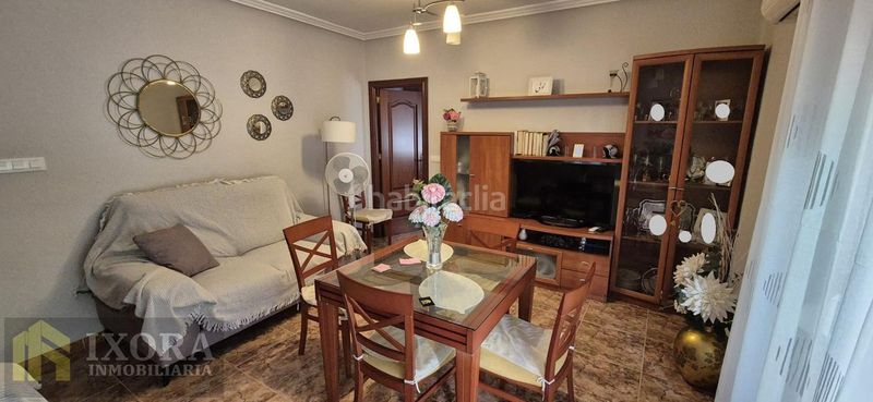 Foto 414f8475-5b06-4164-9a15-77a7ec5e9e17. Pis a Linarejos Linares