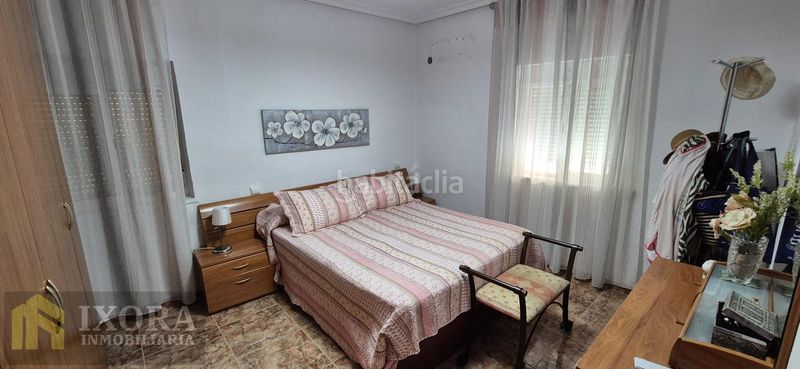 Foto 7e972bd7-fe45-4510-91f5-01c17252fafa. Pis a Linarejos Linares