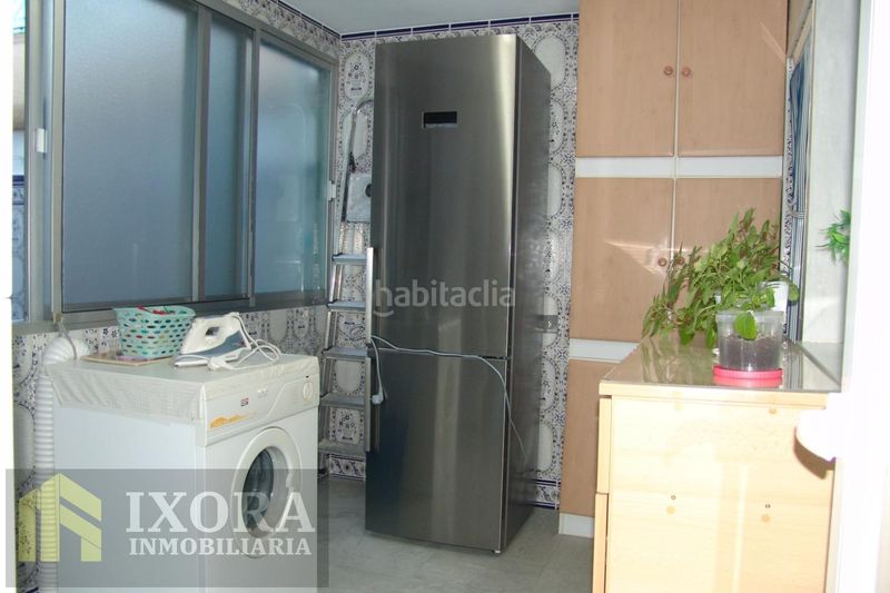 Foto a6134fe2-c4fe-4b85-b59b-775ae13876d5. Casa con parcheggio in Arrayanes Linares