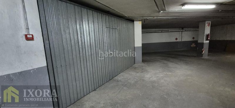 Foto a5379b40-67b1-4031-82fb-f8e2375593a6. Aparcament cotxe a Linarejos Linares