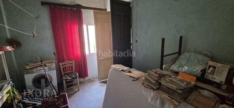 Foto 9114c4e3-b825-4033-b789-53448fd10351. Casa amb aparcament a Centro ciudad Linares