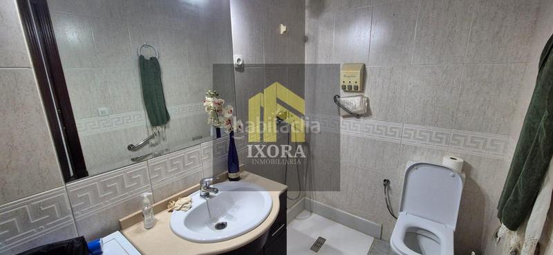 Foto eca9d478-9b87-4331-8cbb-82bffbf9ccfd. House with parking in Zona Hospital Linares