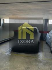 Parking coche en Calle Pedro Poveda