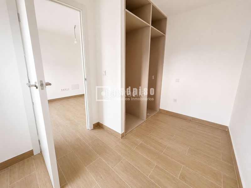 Foto b9c414ce-757b-41b0-8c99-885c1888a735. Piso en Pinar del Rey Madrid