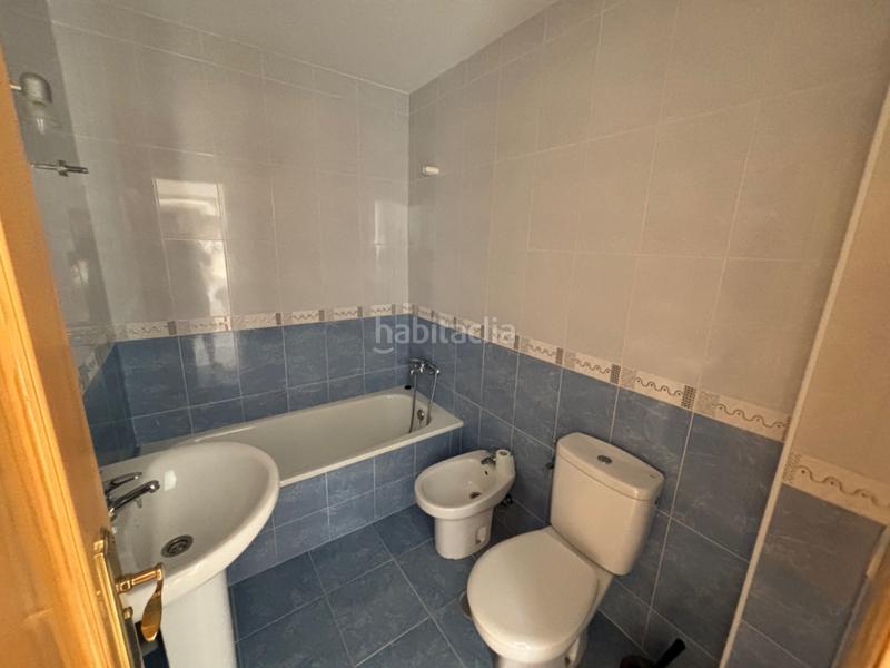 Foto 9e00ef96-4cfb-4fd9-b035-57d57540c34d. Appartement avec parking dans Malahá (La)
