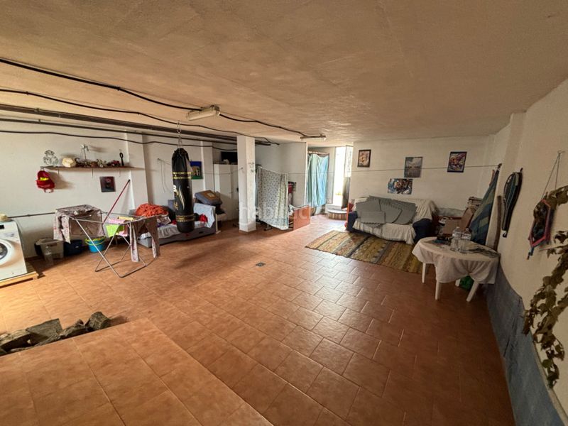 Foto a8e507c1-b8fe-47ce-8f92-cd0d77ec30d3. Casa adossada amb xemeneia calefacció aparcament a Malahá (La)