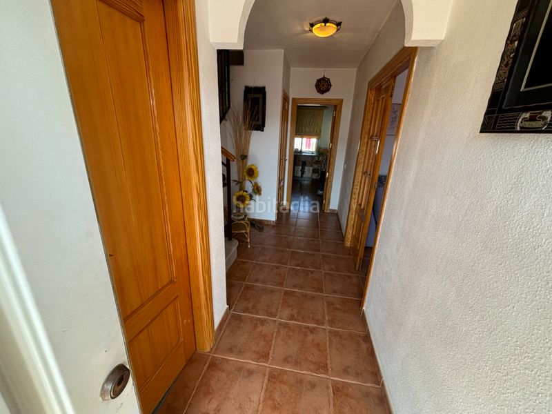 Foto e2ca12e1-404e-4f1d-928f-3e4bf13bd0de. Casa adossada amb xemeneia calefacció aparcament a Malahá (La)