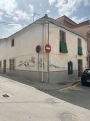 House  Calle barrio nuevo. Casa para reformar