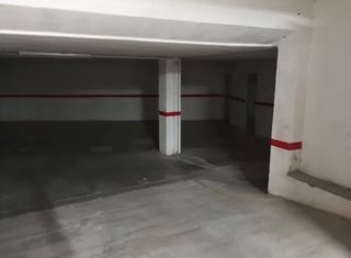 Rent Car parking  Calle san rafael. Se alquila plaza de garaje