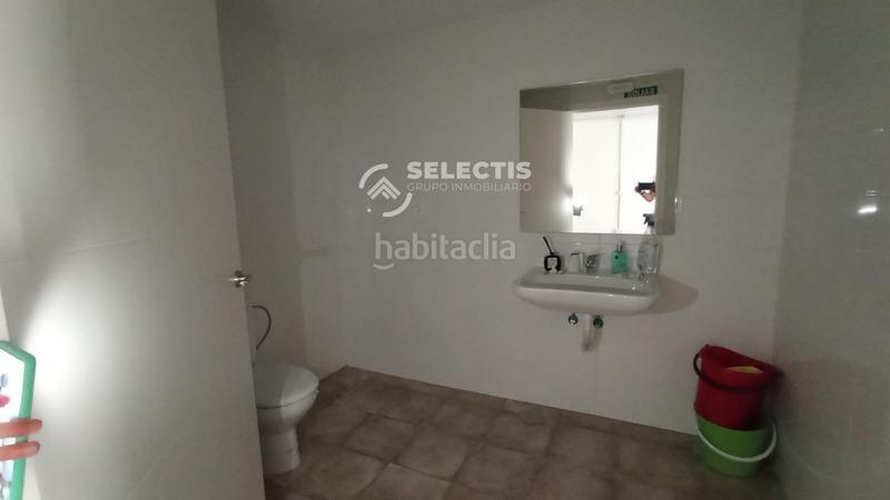 Foto 8e4a5bf5-5a7a-4516-b09a-a9433554d590. Business premise in Centro Huelva