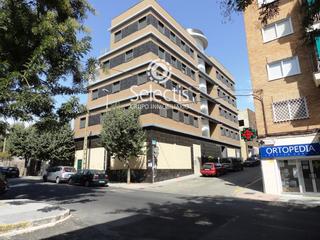 Local commercial  Federico mayo. Zona corte ingles