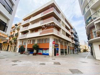Piso  La paz. Amplia oficina en pleno centro peatonal ideal para cambio de uso