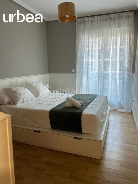 Foto b8ed0c6d-3a96-44a1-9b96-970fb56b6ca6. Pis amb aparcament a Puerto Marina Benalmádena