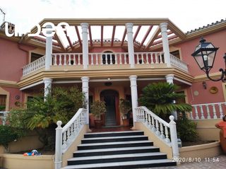 Xalet a Los Álamos. Increíble chalet independiente en los álamos a cinco minutos de