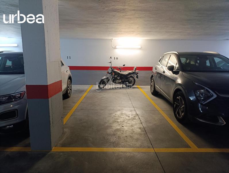 Foto a80156d9-707d-4ae5-ac00-640c39d237eb. Piso gran piso en zona avenida andalucia con 4 habs antes 5 en Málaga