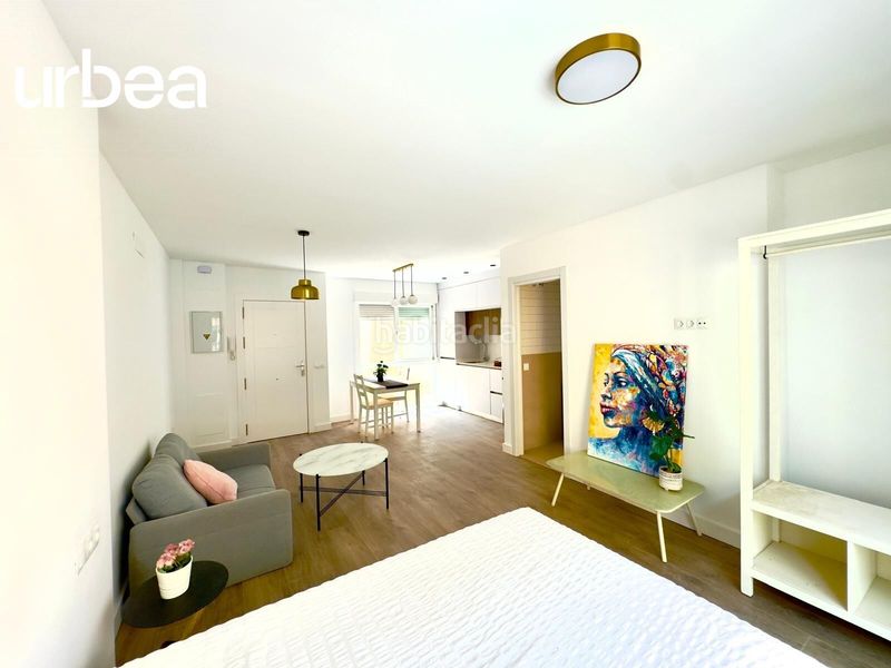 Foto 69fe0ef3-d675-49b6-9b4c-1d31e1a293dc. Pis amb calefacció a Los Castillejos - La Trinidad Málaga