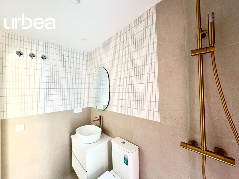 Foto 7f967d9e-d29f-4698-a978-df1297d5a47b. Pis amb calefacció a Los Castillejos - La Trinidad Málaga