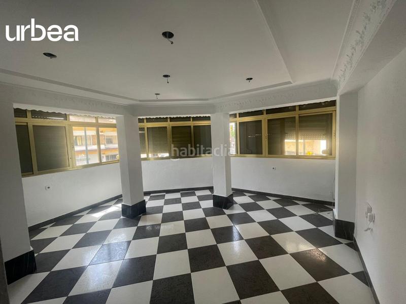 Foto 7d94e85a-8133-4d25-a1a2-566e586cce2b. Piso luminoso piso en huelin a 5 min de la playa, ideal para vivir o invertir en Málaga
