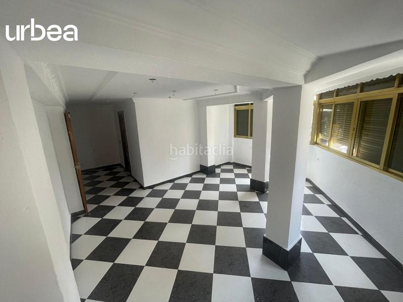 Foto b2a36084-b541-422a-a219-34ced699307b. Piso luminoso piso en huelin a 5 min de la playa, ideal para vivir o invertir en Málaga
